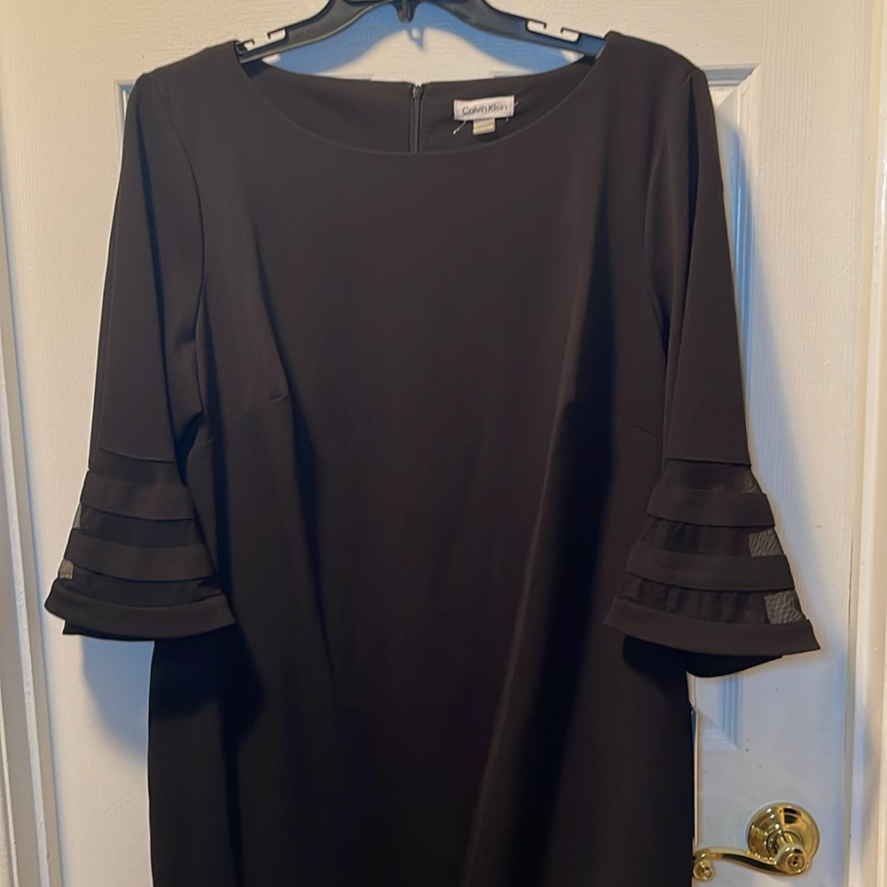 Calvin Klein plus size black 3Q illusion stripe bell sleeves sheath dress 20W - Picture 7 of 9